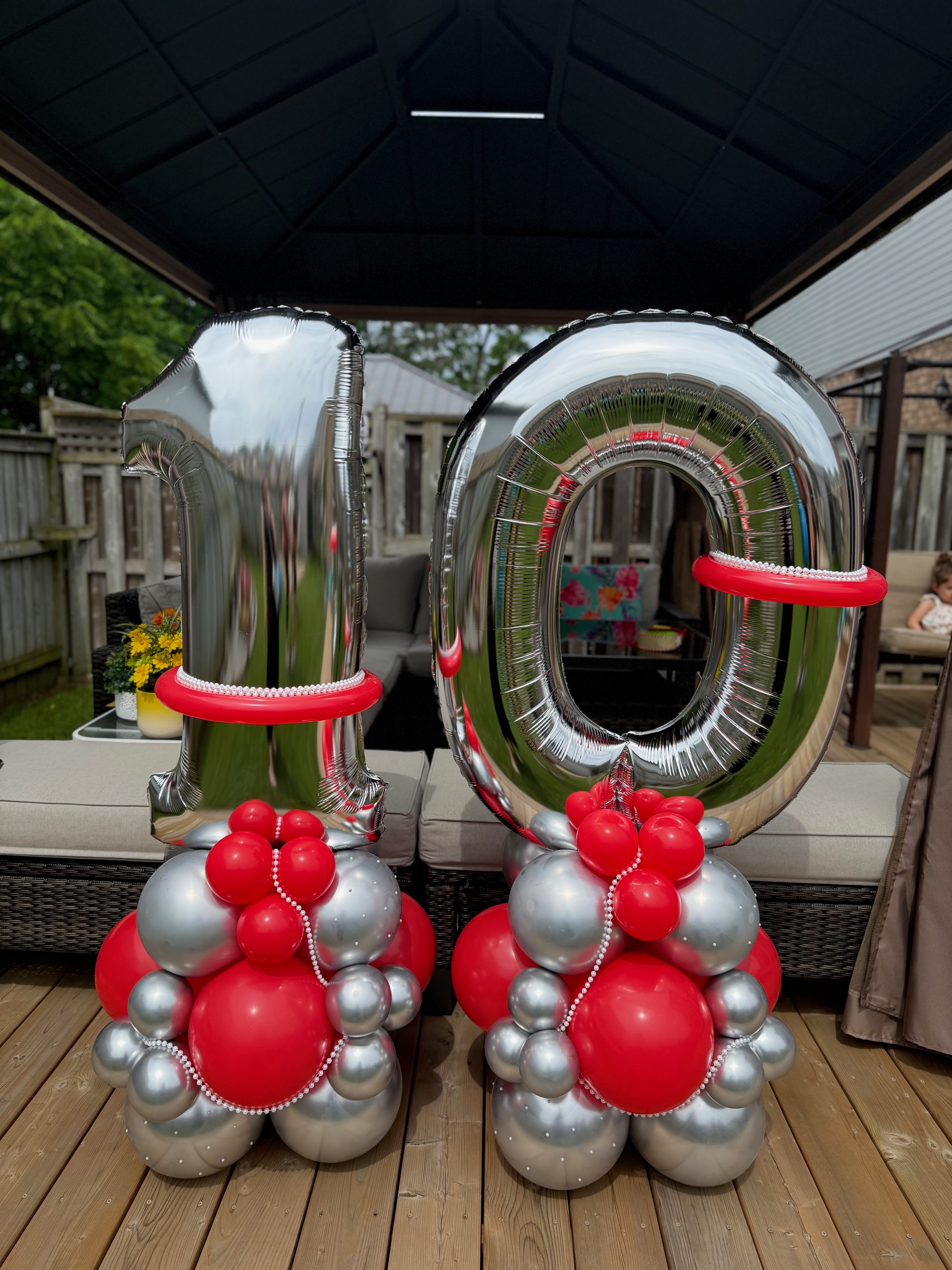10 balloon